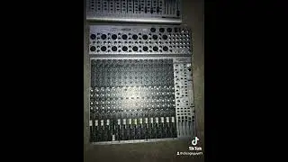 Thanh L&yacute; Mixer PHONIC