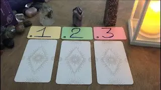Tarot: KHÁM PHÁ NHỮNG ĐIỂM ĐẶC BIỆT THU HÚT CỦA BẠN
