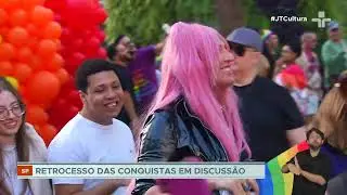 28ª Parada do Orgulho Gay de SP destaca verde e amarelo e alerta sobre retrocessos