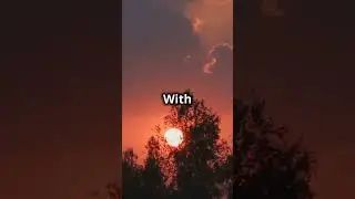Why sky turns red? #atmosphere #optics #light #refraction #refractionoflight #sky #physics #shorts