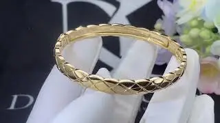 daikun jewelry chanel coco crush bracelet quilted motif in 18k yellow gold j11139