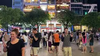 January 1 in Saigon -- Morning to Night. And Ice Cream