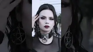 In love with this collar #goth #alt #gothfashion #darkfashion #altfashion