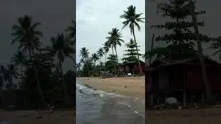 2004 Tsunami RAW Footage! Watch until the end to see the destruction!! #Tsunami #Disaster #Shorts