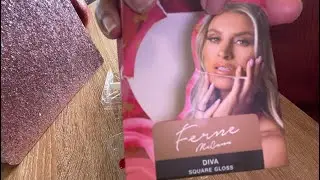 Ferne McCann* How To Use Her Glue on Nails and review.