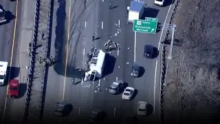 Northbound lane of I-93 closed after multivehicle crash in Stoneham, Massachusetts
