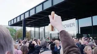 Yoko Ono: Bells for Peace | 14.09.25 Neue Nationalgalerie