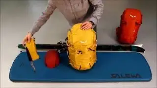 SALEWA Couloir Backpack - Diagonal ski attachment