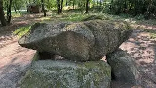 Gro&szlig;steingrab Wappengrab (Stra&szlig;e der Megalithkultur 16 c) Gro&szlig; Ber&szlig;en, Megalithgrab, H&uuml;nengrab