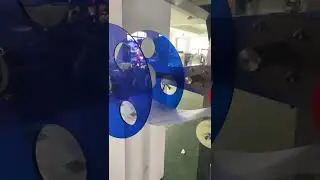 Pyramid tea bag packaging machine