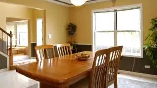 Homes for Sale Lake Zurich IL Suzanne & Liz Luby