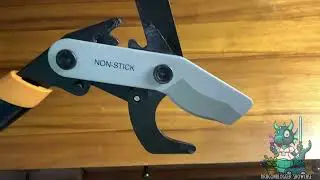 Showcasing Fiskars 32  PowerGear2 Steel Blade Garden Bypass Lopper and Tree Trimmer