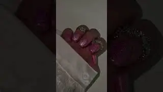 Sparkling Pink Glitter Short Nail creation