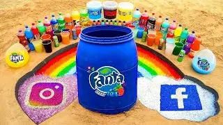 Огромные воздушные шары, выброшенные гигантскими бутылками Coca-Cola, Monster, Fanta, Schweppes, ...