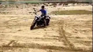KTM Duke Vs Hero Impulse : Off Roading