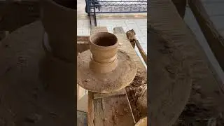 #cuture #pakistan #islamabad #travel #heritage #crafts #craftsman #craftsmanship #wheel #pottery #id