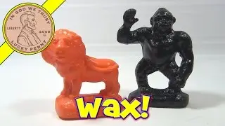 Mold-A-Rama Set - Orange Lion and Black Gorilla From Brookfield Zoo