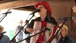 Accordion Performance by Jennifer Palmer @ 56th annual Topanga Banjo Fiddle Contest