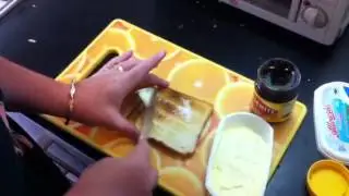 How to make Vegemite on toast