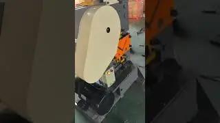 QA32 12 Shearing and punching machine