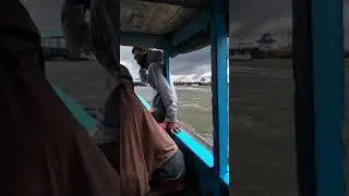 Belum ada jembatan, naik kapal klotok ya kalau ke Penajam