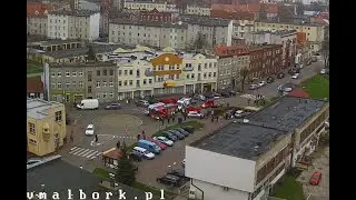 Na wstecznym przejechała kobietę. Zobacz pełne nagranie z wypadku na Sienkiewicza w Malborku