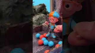 Blippi's Marble Maze Challenge! 🟠🔵#blippi #toys #toysforkids #playpretend #games #game #marblerun