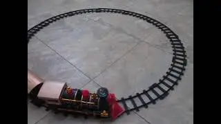 Kid Connection Railroad Engine and Tracks