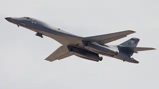 Bomber B1B Lancer is in the bomber trio of the US strategic air force.