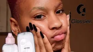 REMOVING MY MAKEUP WITH GLOSSIER