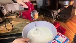Bear 5-Speed Electric Hand Mixer is Powerful and Easy to use #rktreviews #bearmixer