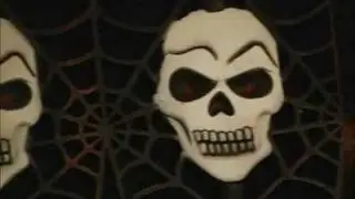 Light Up Gothic Skull Fence FrightCatalog.com