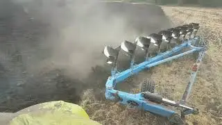 CLAAS AXION 950 с плугом LEMKEN VARI DIAMANT 10