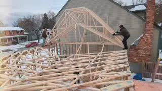 Truss Roof Installation & Sheathing | 2-Minute Time lapse