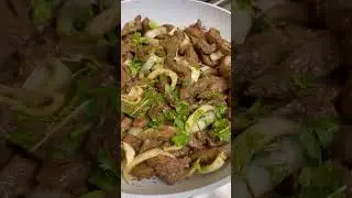 f&iacute;gado acebolado 😋