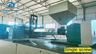Display of single and double screws for blow molding machines