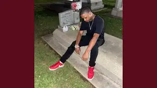 Off sum (feat. Lafayette 210)