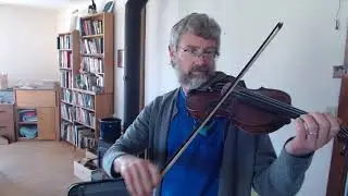 Irish fiddling bowed triplets
