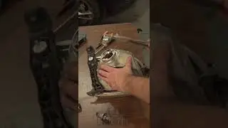 Y12 mini projector headlight bulb installation and light output
