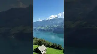 Горы и Озеро в Швейцарии.  #валензе #Walensee #Schweiz #Швейцария