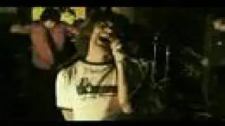 Display - Lembrar me faz sofrer (oficial)
