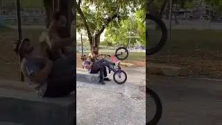 Mi gagne pas monte v&eacute;lo 😂😂