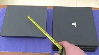 Xbox One X vs PS4 Pro - Size Comparison (4K)