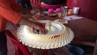 用天公金來折蓮花