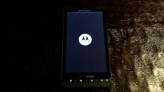 Motorola Droid X: Start Up