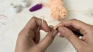 Toxumağı &ouml;yrənirəm .Mil&ccedil;ə ilə toxumaq.Atmasız ilmək(sıx iynə) 