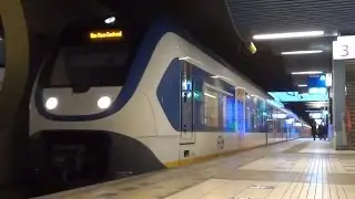 2x SLT vertrekt uit Station Rotterdam Blaak