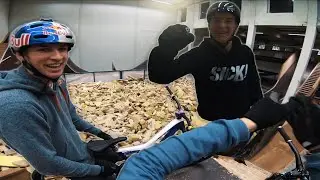 SICK INDOOR MTB SESSION mit FABIO WIBMER & ELIAS SCHW&Auml;RZLER im RadQuartier