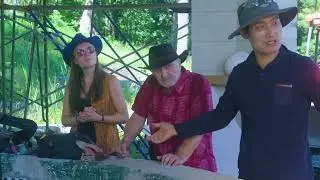 Official Trailer History on the Road