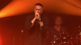 SMILE &ndash; A Tribute to Grunge performs &ldquo;Man in the Box&rdquo; by Alice in Chains @ The Biltmore